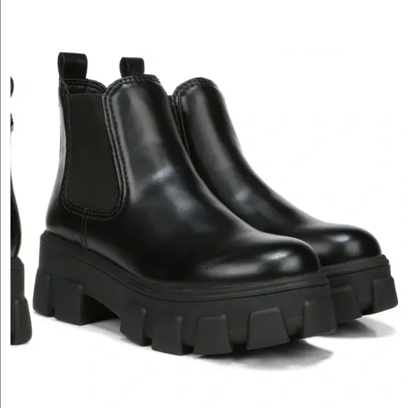 Sam edelman hot sale circus black booties